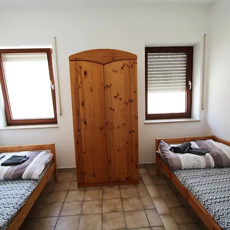 Work & In Niederstotzingen